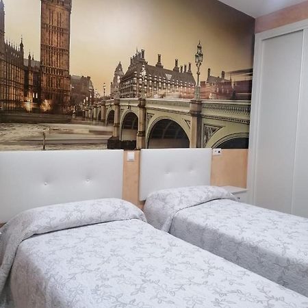 Hostal Restaurante Casa Isabel Gamonal Ngoại thất bức ảnh