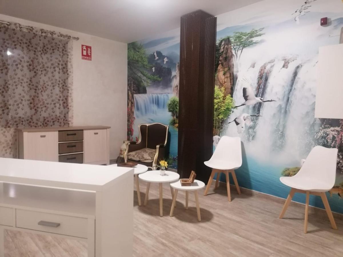 Hostal Restaurante Casa Isabel Gamonal Ngoại thất bức ảnh
